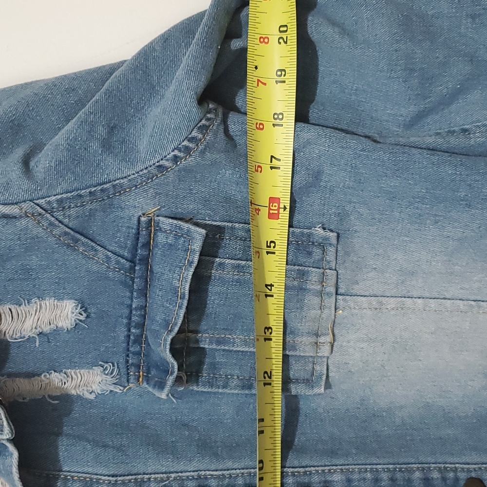 Distressed denim jacket - Picture 6 of 8